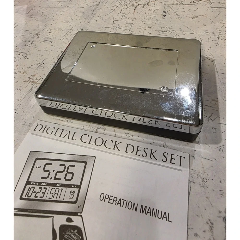 Things Remembered Digital Clock Desk Set Mirrored Face Silver & Black No Box